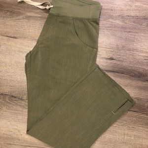 Figs Kade scrub pant